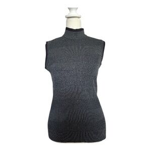 Active Seller!  Vintage St. John Knit Mock Turtleneck Shell Size 2